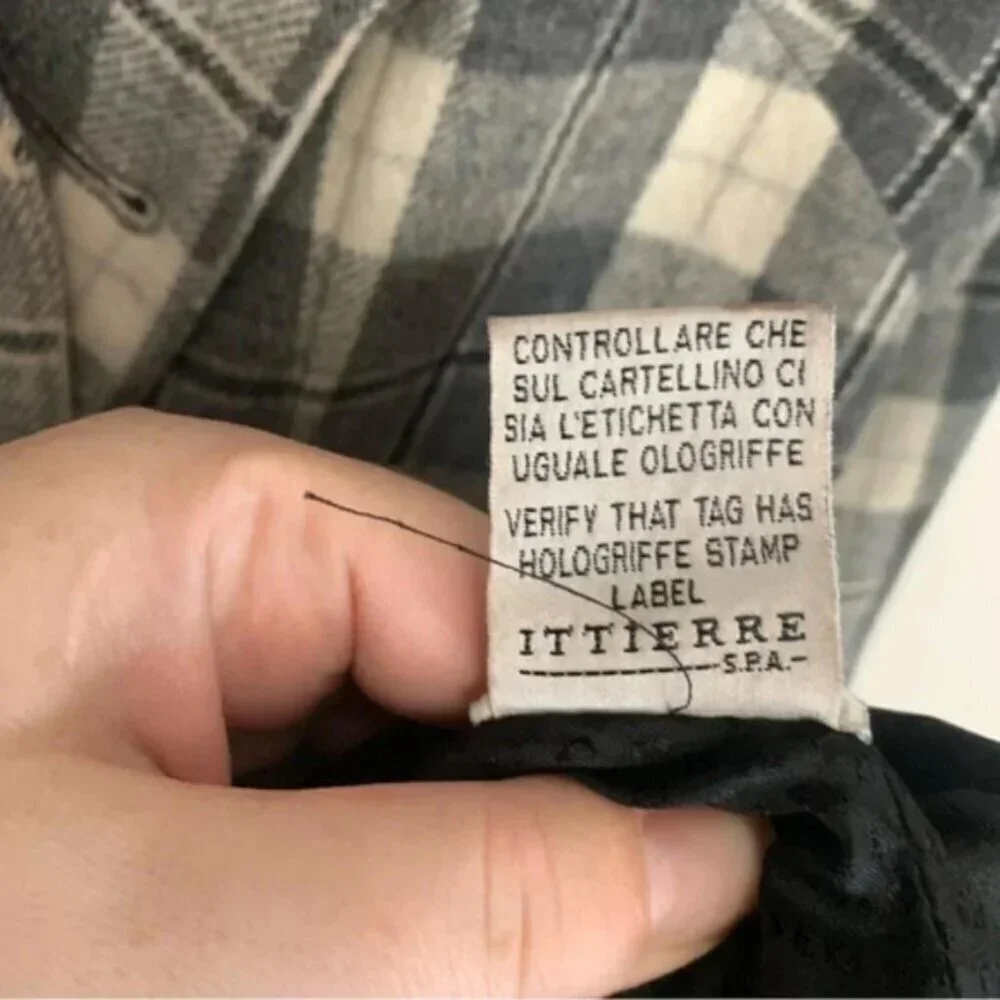 Dolce & Gabbana Vintage Wool Grey Check Plaid Belted Coat 8 - Picture 5 of 16